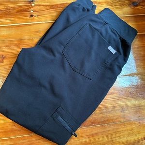 Black Zamora Fig Joggers